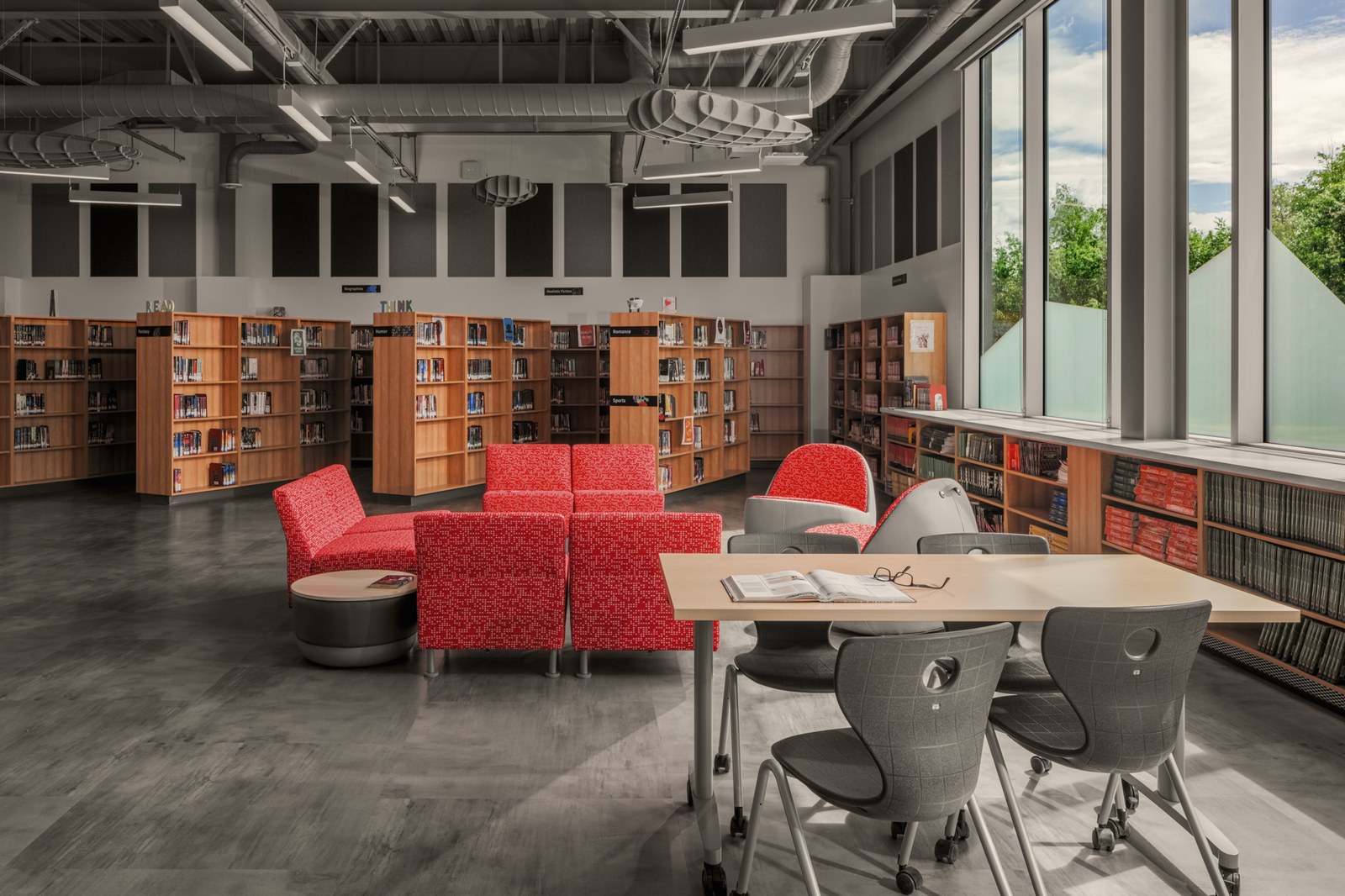 Arch. Commercial, photograph 42 of 211