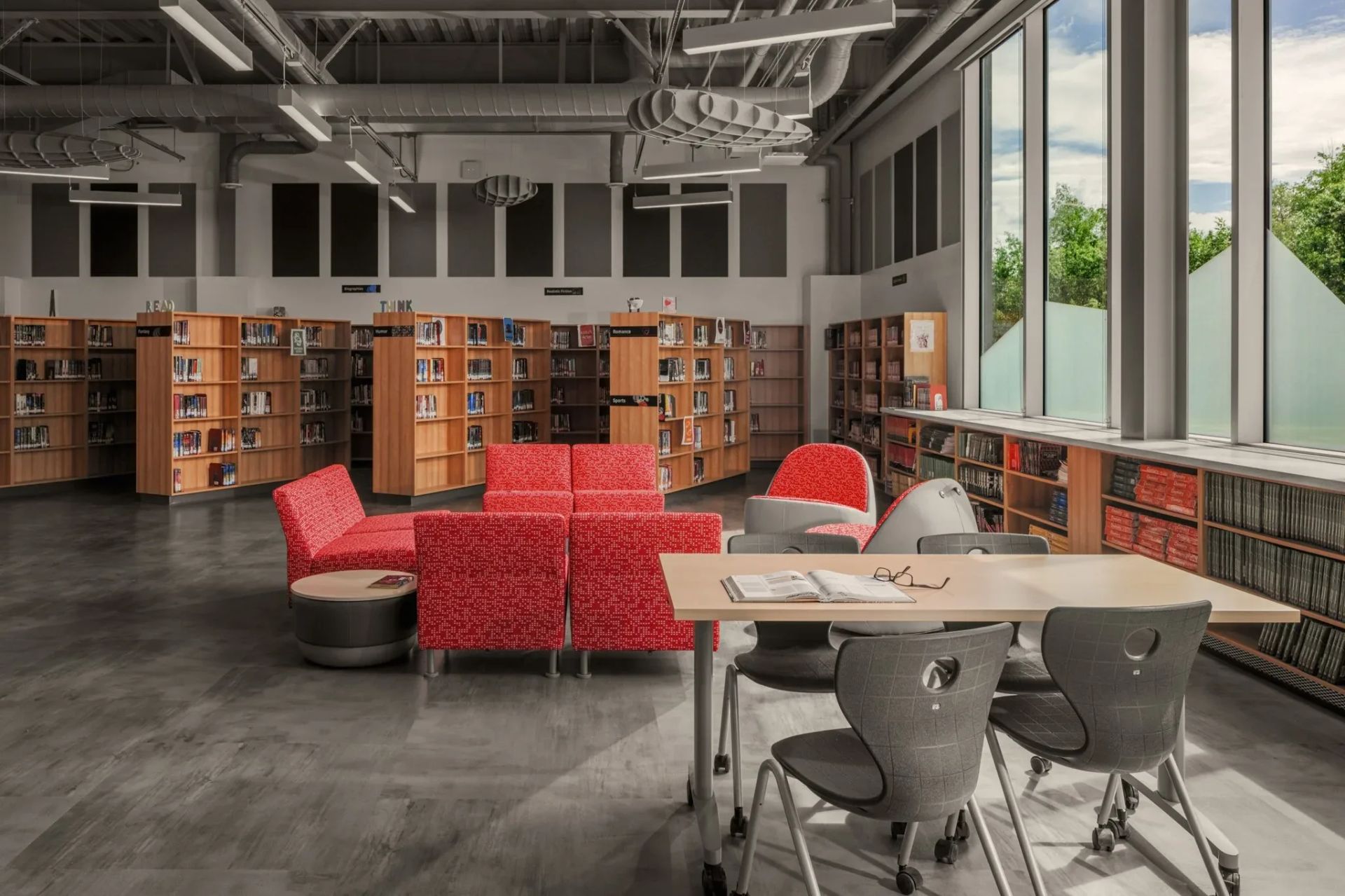 Arch. Commercial, photograph 84 of 219